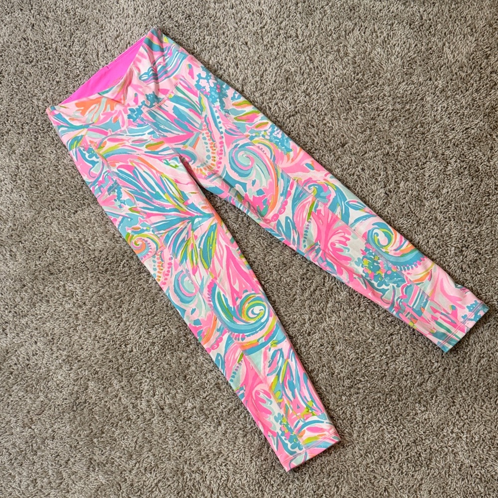 Lilly Pulitzer Luxletic Pink and Blue Swirl Leggings - Picture 1 of 3